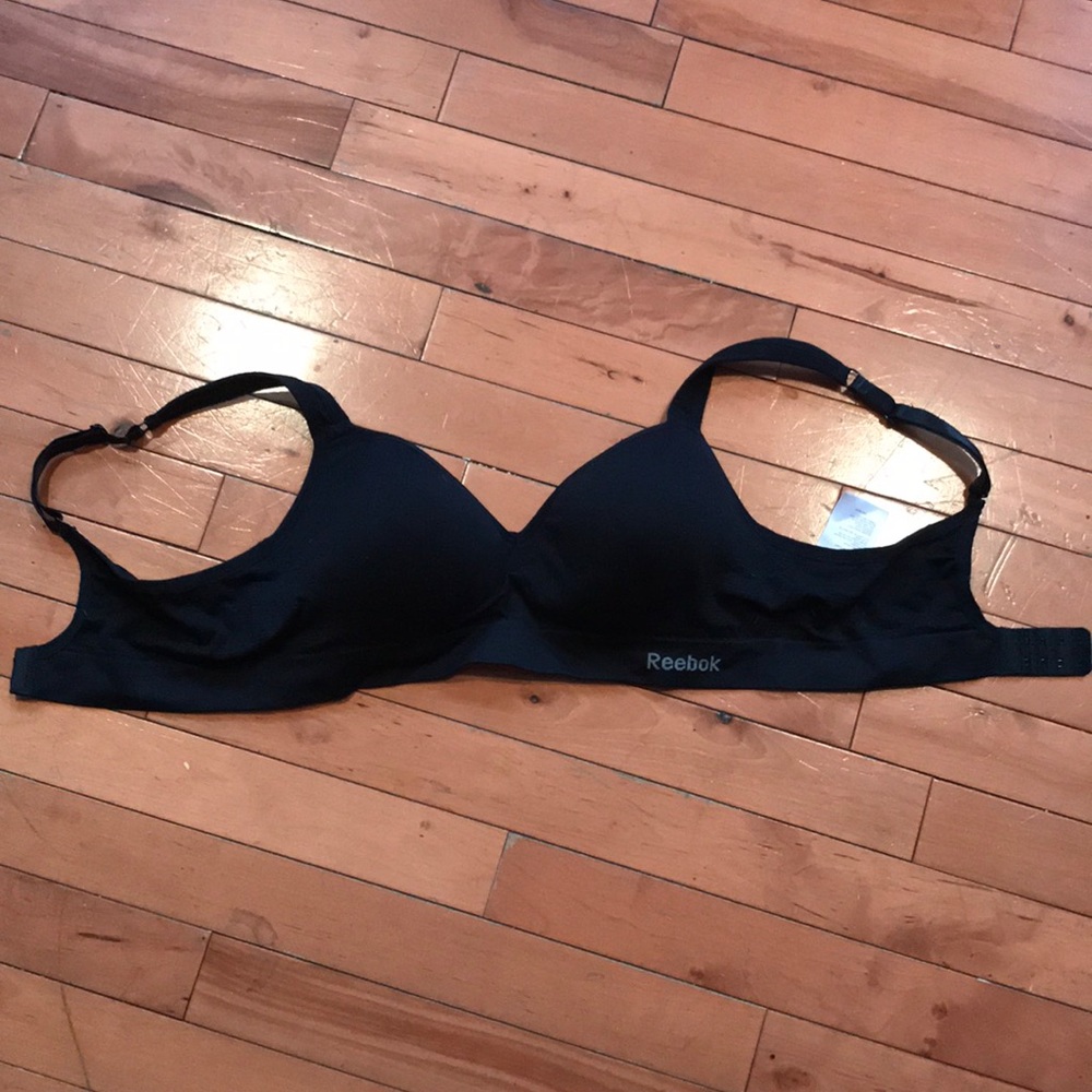 Reebok Black Sports Bra XL new worn once